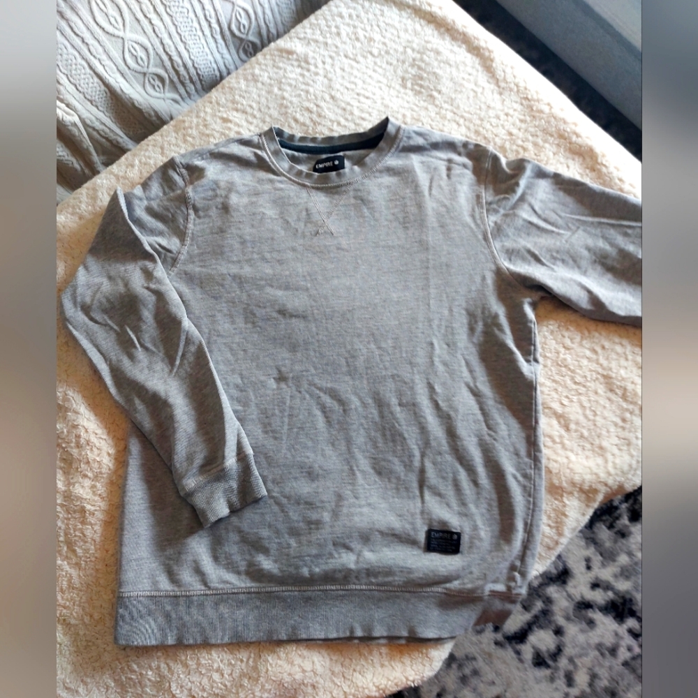 Empire Men's Gray Sweater